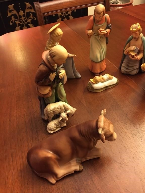 Very end Hummel Nativity Set 214- posd | Auction & Realty