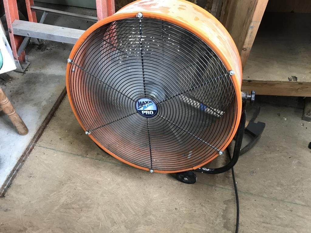 Max Air Pro Industrial Fan On Rollers Jds Auctions