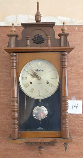Linden 31 Day Wall Clock Made In Japan Missing A Live And Auctions On Hibid Com - Linden Wall Clocks 31 Day