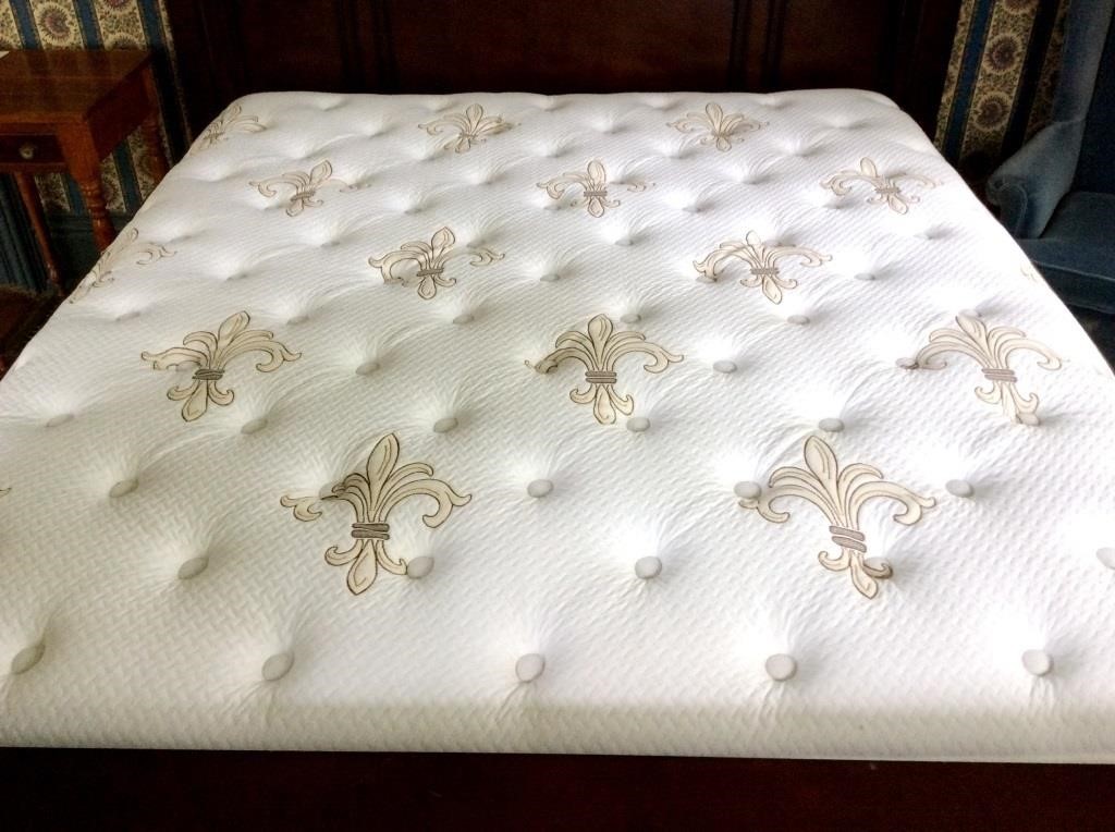 Foster King Size Mattress Set, Stearns And Foster King Size Bed