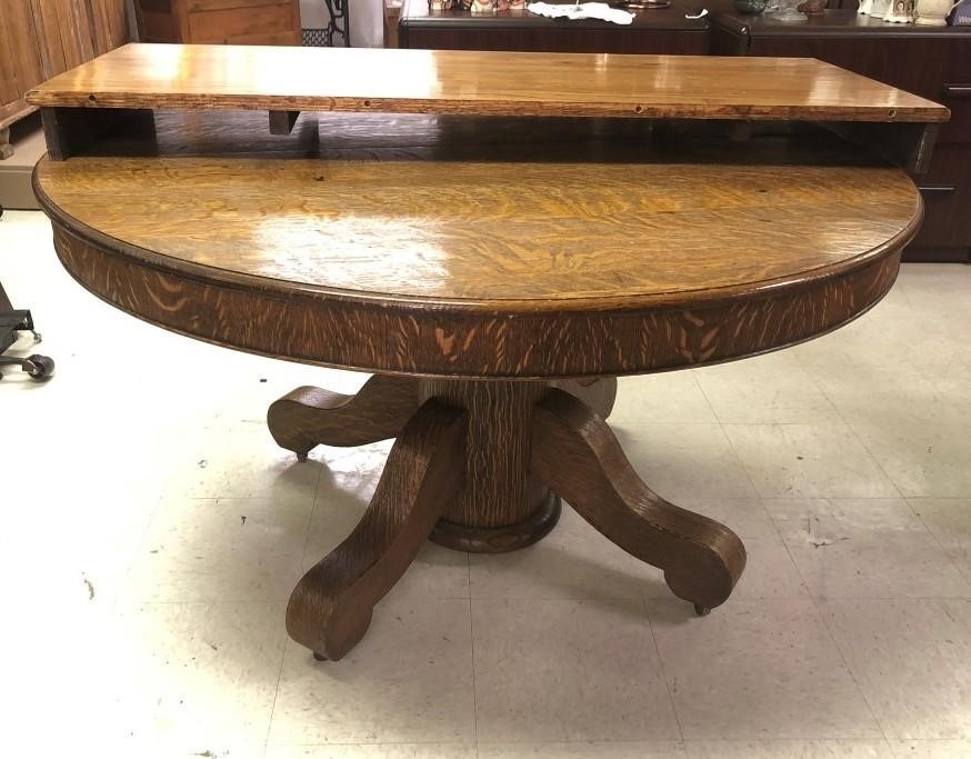Antique Tiger Oak Round Pedestal Dining, Antique Round Oak Pedestal Dining Table
