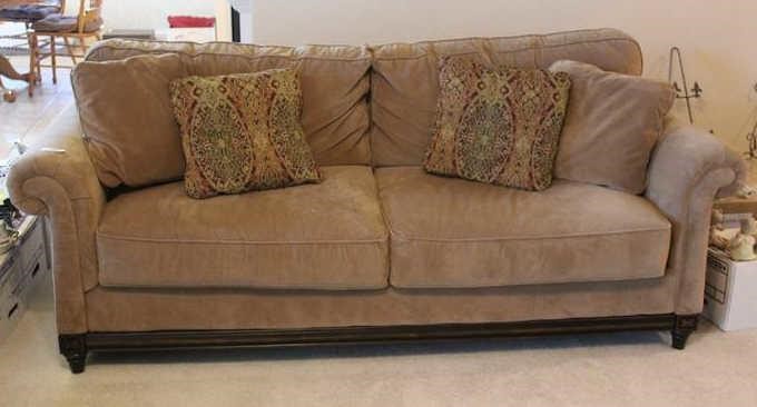 Gallery Designs By Dillard S Sofa With, Sofas At Dillards