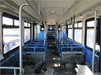 2000 New Flyer C40LF Transit Bus