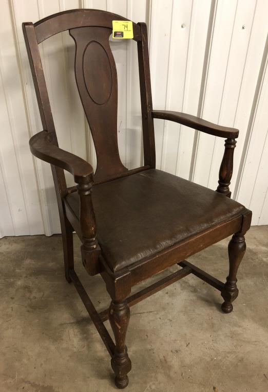 Vintage Wooden Arm Chair Kraft, Antique Wooden Arm Chair
