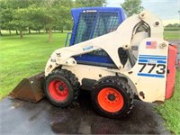 2001 Bobcat Skid Steer Turbo 773, G-Series, AC, diesel eng, 2343.7 hrs, runs good, SN: 519022103.  NOTE: This item will be sold at live auction, however absentee bids can be placed if you are unable to attend the auction. More details, video & pictures can be viewed by clicking the catalog tab and view Lot #1.