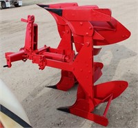 Lot 5043 - MF 2-btm/2-way Plow.  Absentee bidding available on this item. Click catalog tab for more information & pictures.