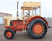 Lot 4005: Case 930 Comfort King Tractor  Absentee bidding available on this item. Click catalog tab for more information & pictures.