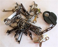 Misc Vintage Keys, Lock