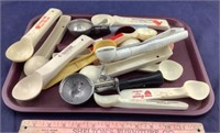 Tray Lot Of Vintage Ice Cream Scoops - 2 Are Metal
