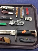 Lot of Vintage & Collectable Knives